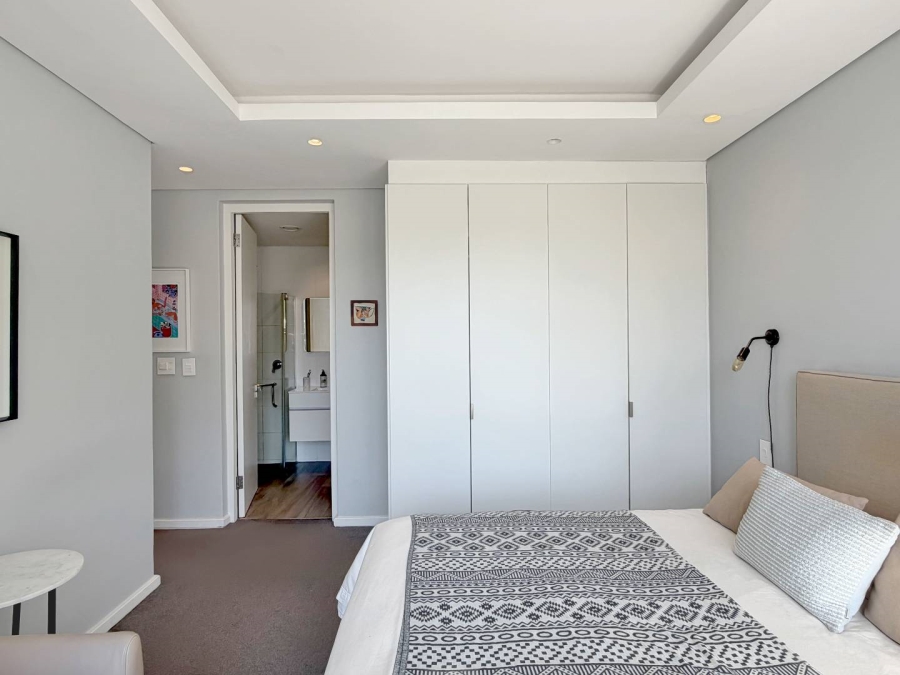 2 Bedroom Property for Sale in Green Point Western Cape